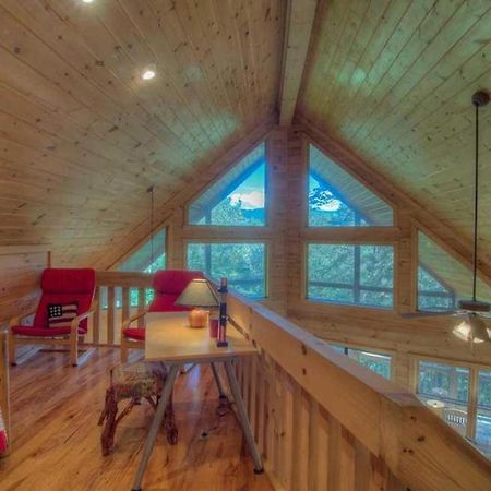 All Decked Out Blue Ridge Extérieur photo