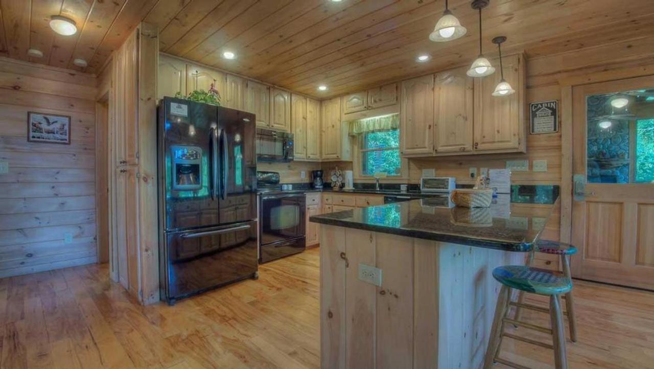 All Decked Out Blue Ridge Extérieur photo